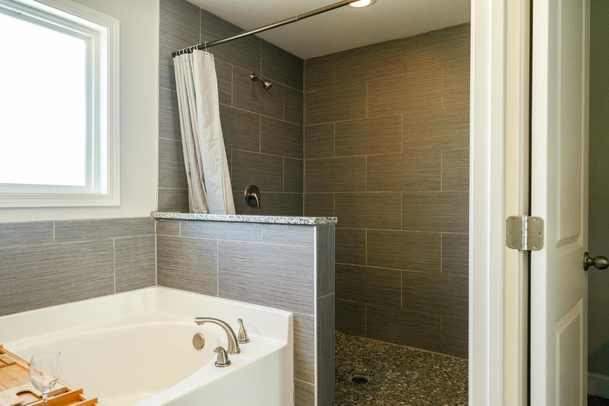 Enjoy This Mini-Mansion Near Downtown And The Airport! Atlanta Esterno foto