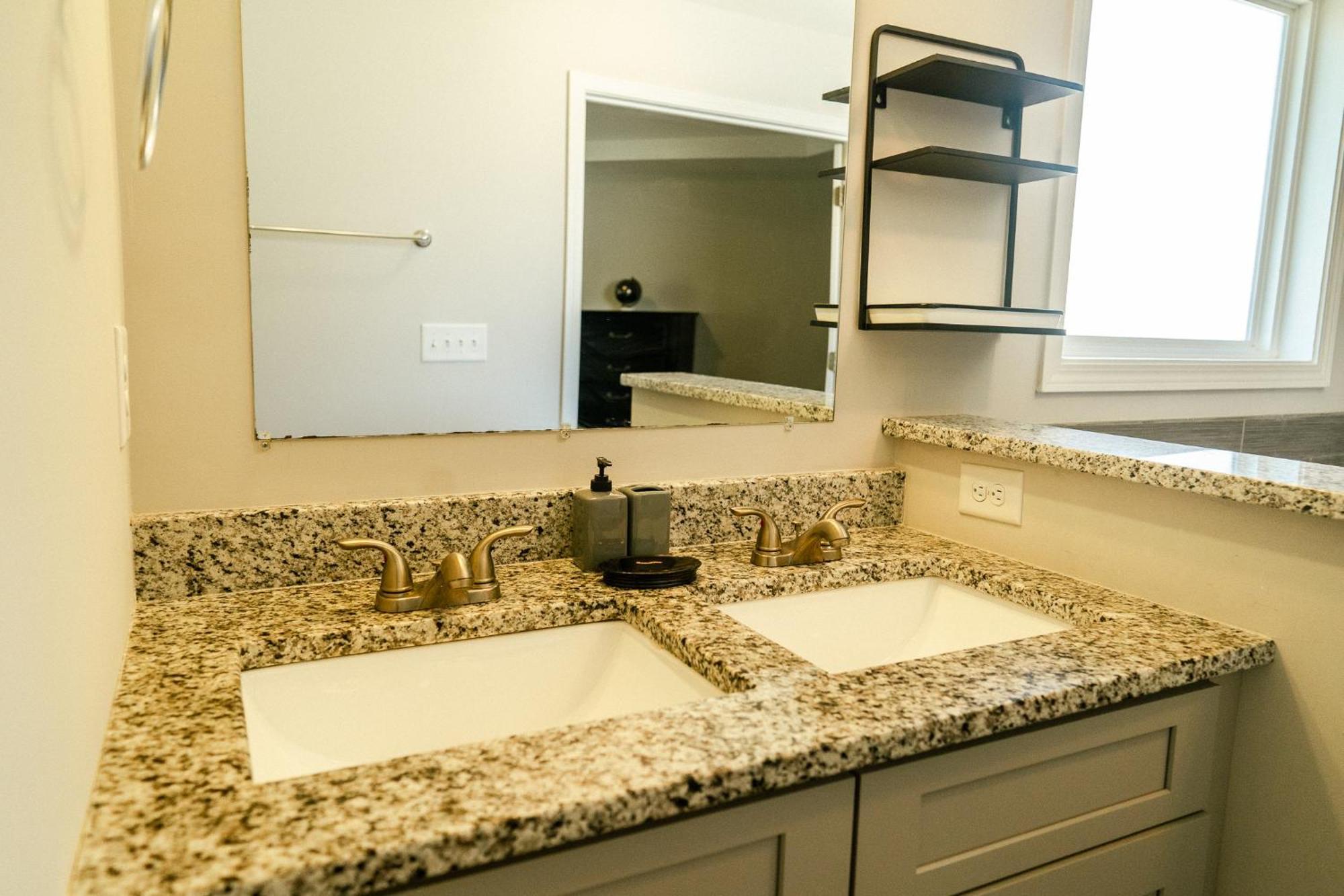 Enjoy This Mini-Mansion Near Downtown And The Airport! Atlanta Esterno foto