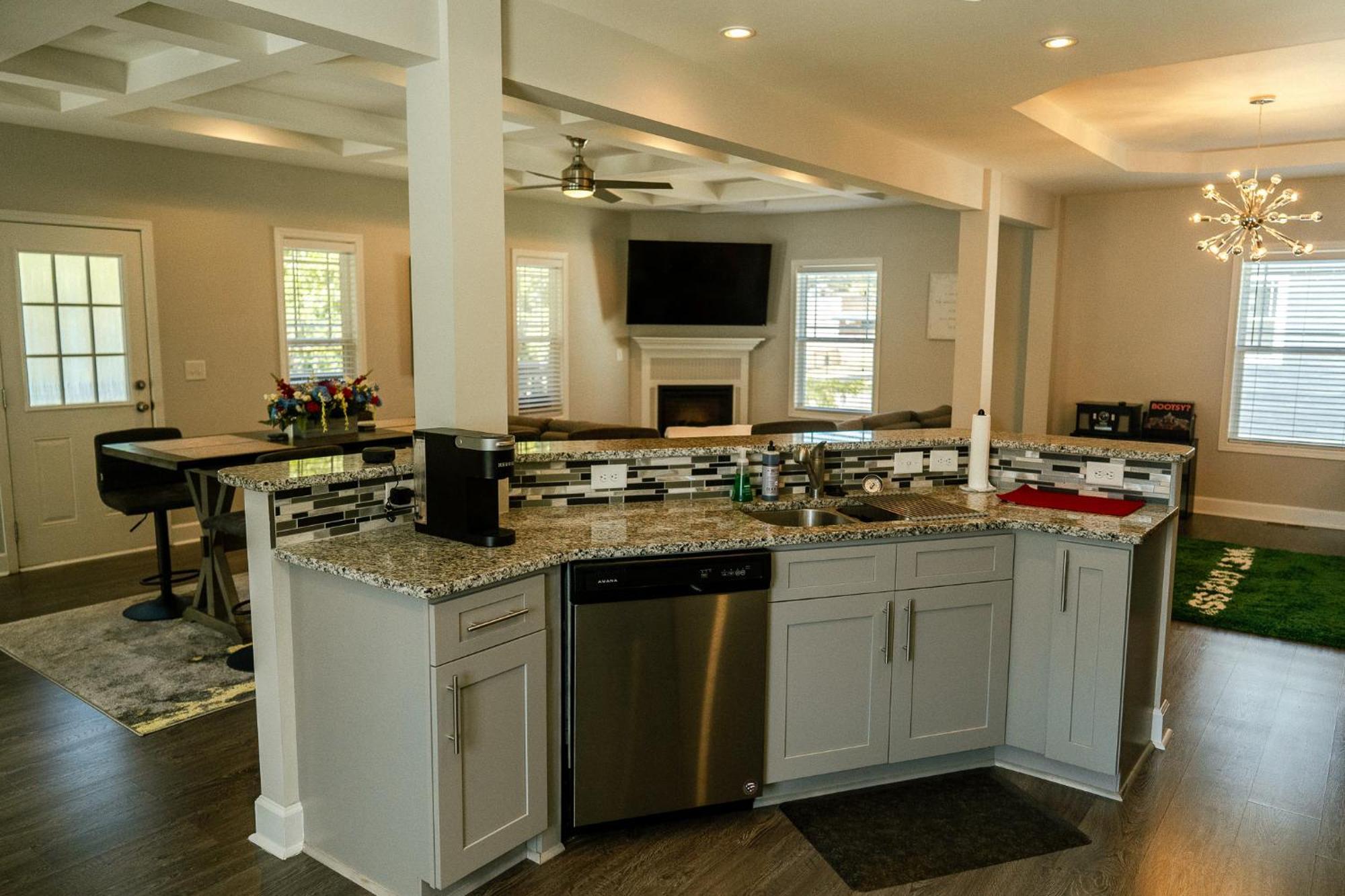 Enjoy This Mini-Mansion Near Downtown And The Airport! Atlanta Esterno foto